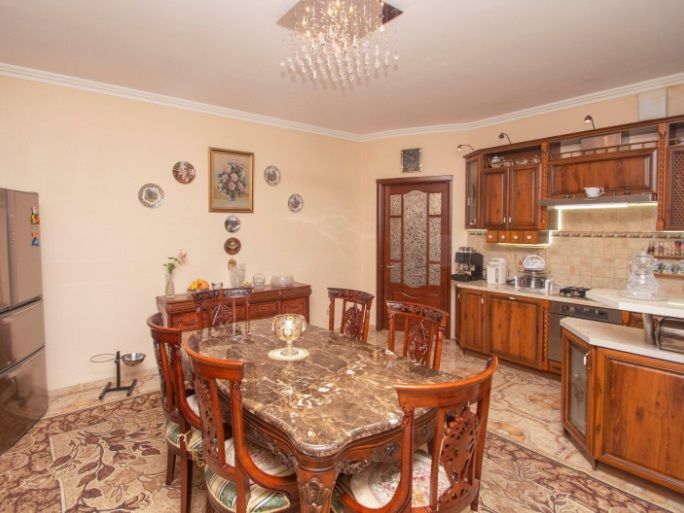 Дом в классическом стиле на Чубаевке, 5 соток ID 39588 (Фото 11)