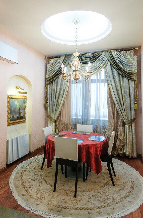 Двухспальневая квартира 105 кв метров в элитном доме на ул.Азарова
