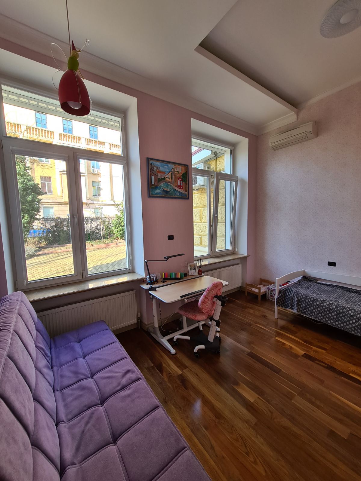 Продам 3 -х комнатную квартиру на Французском в сталинке