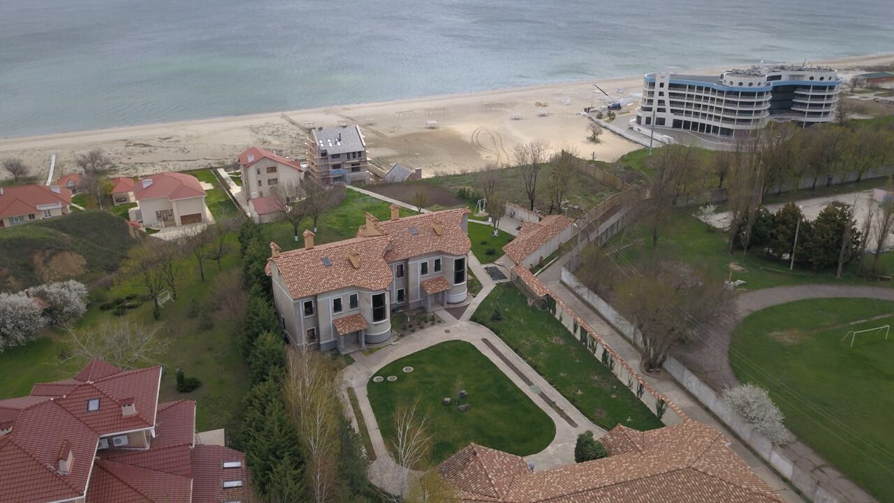 Продам загородную резиденцию с прямым видом на море ID 48374 (Фото 1)