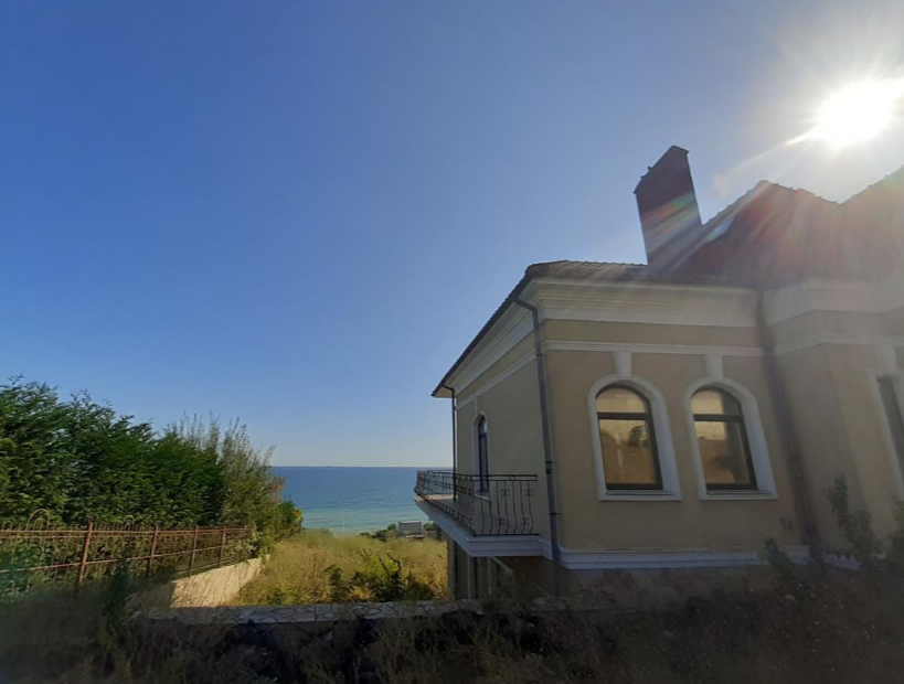 Дом с мансардой и прямым видом на море. Закрытый кооператив, 1-я линия ID 48932 (Фото 6)