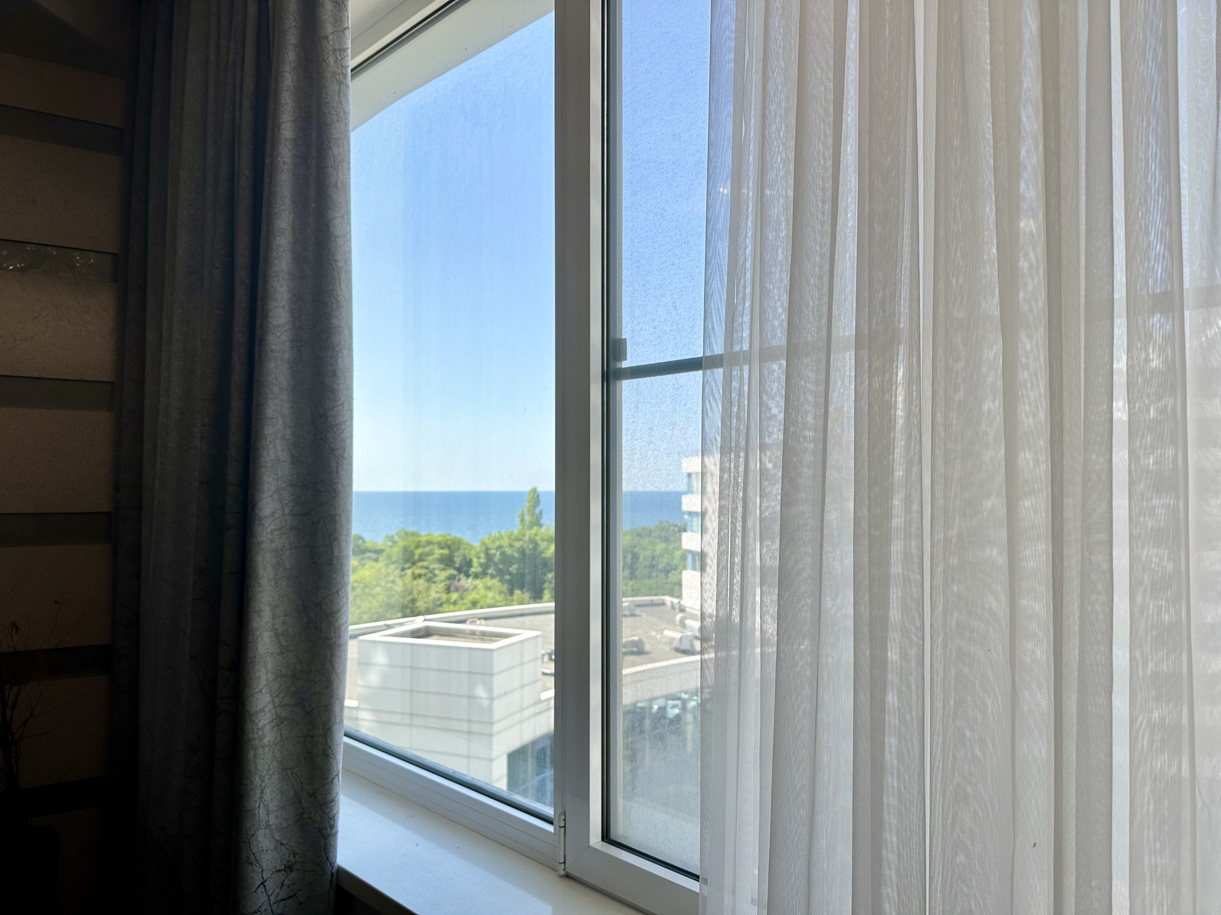 3-х комнатная квартира с видом на море, ЖК Белый парус.