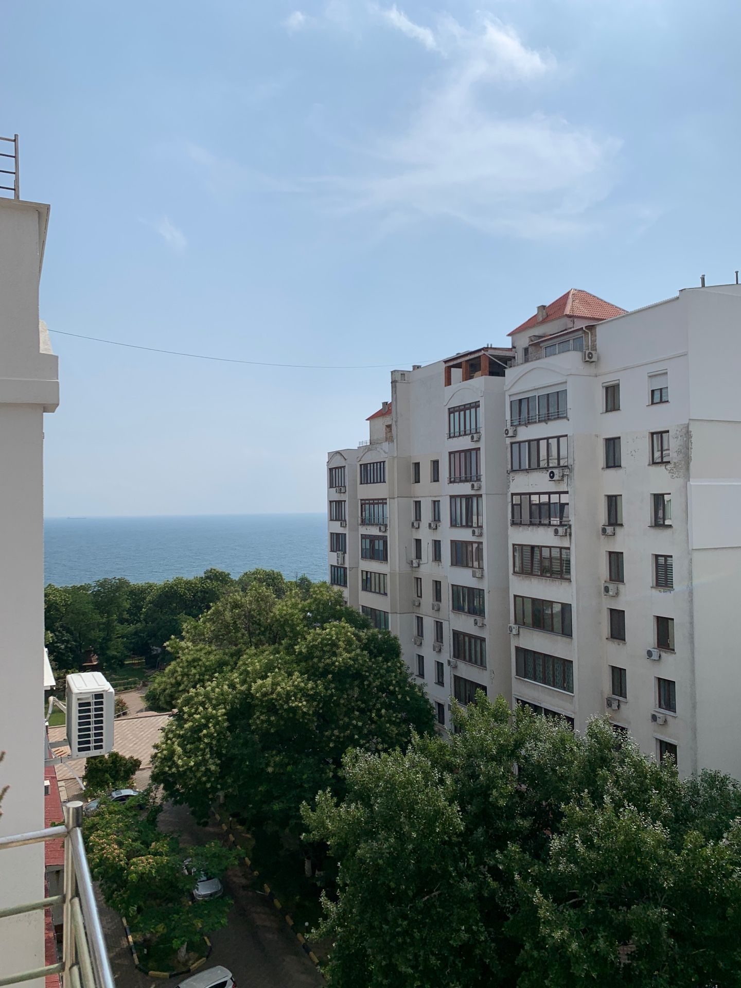 Квартира с террасой и видом на море в Домах на Дунаева. 1-я линия моря