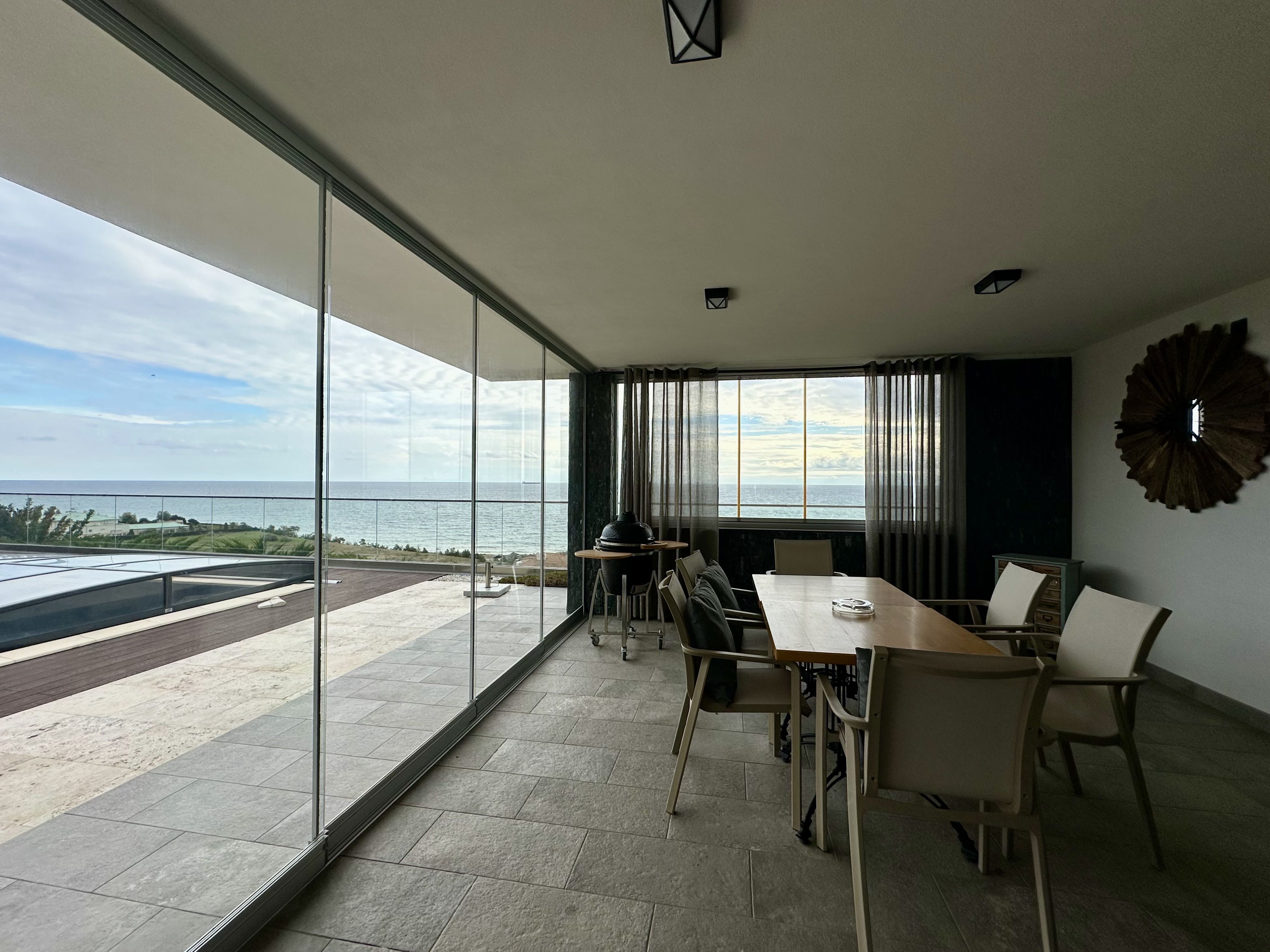 Продам дом в 1-й линии моря. Участок 11 соток, бассейн. Панорама моря. ID 52181 (Фото 31)