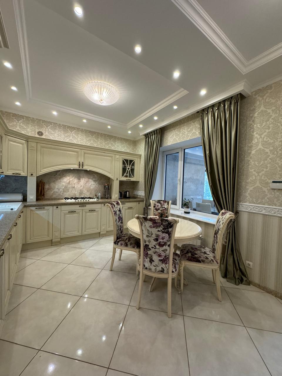 Дом с бассейном и баней в районе Аркадии ID 53545 (Фото 6)