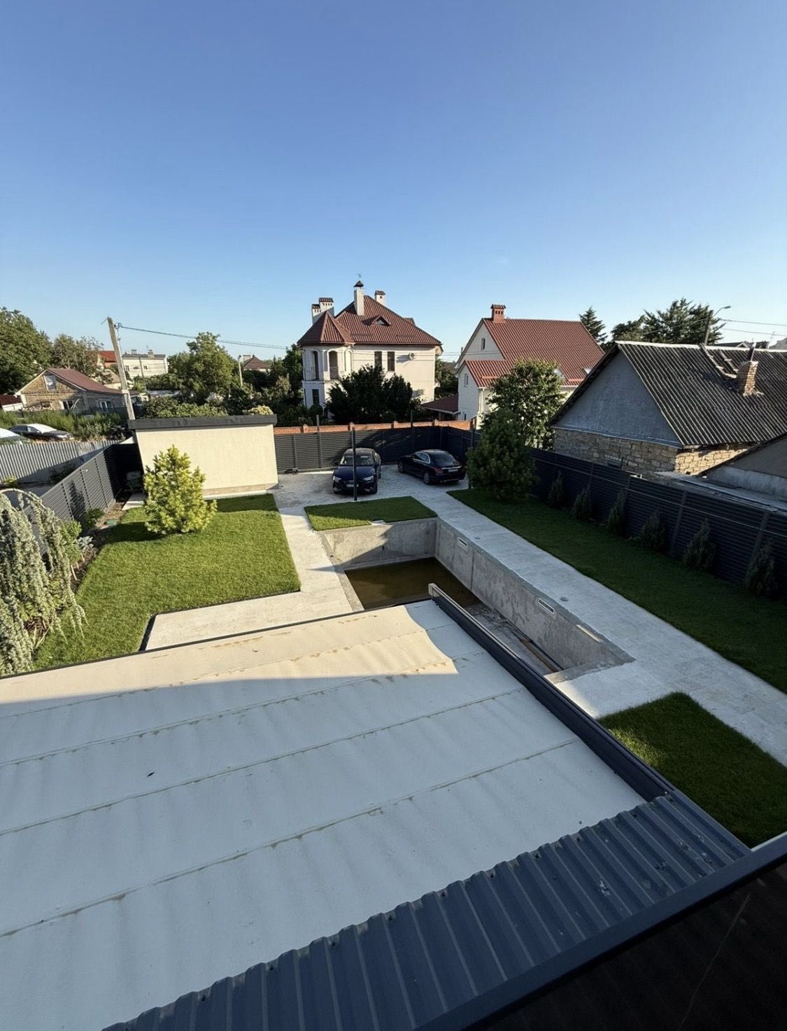 Современный дом с камином и бассейном на 10 ст. Б. Фонтана. ID 54020 (Фото 18)