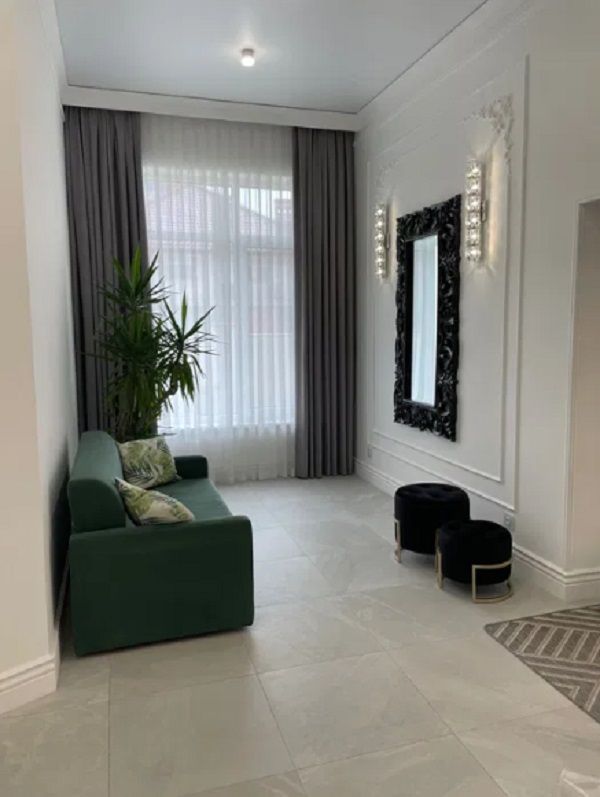 Дом у моря в ЖМ "Совиньон" с бассейном.  ID 54027 (Фото 2)