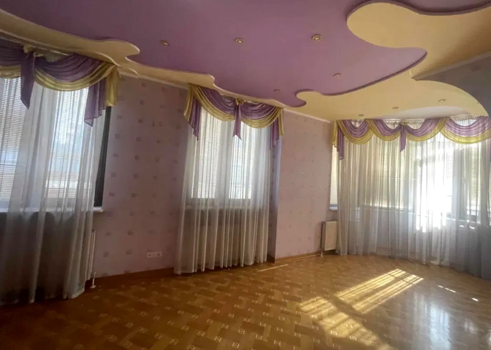 Четырехкомнатная квартира с террасой в Климовском доме! ID 673 (Фото 20)