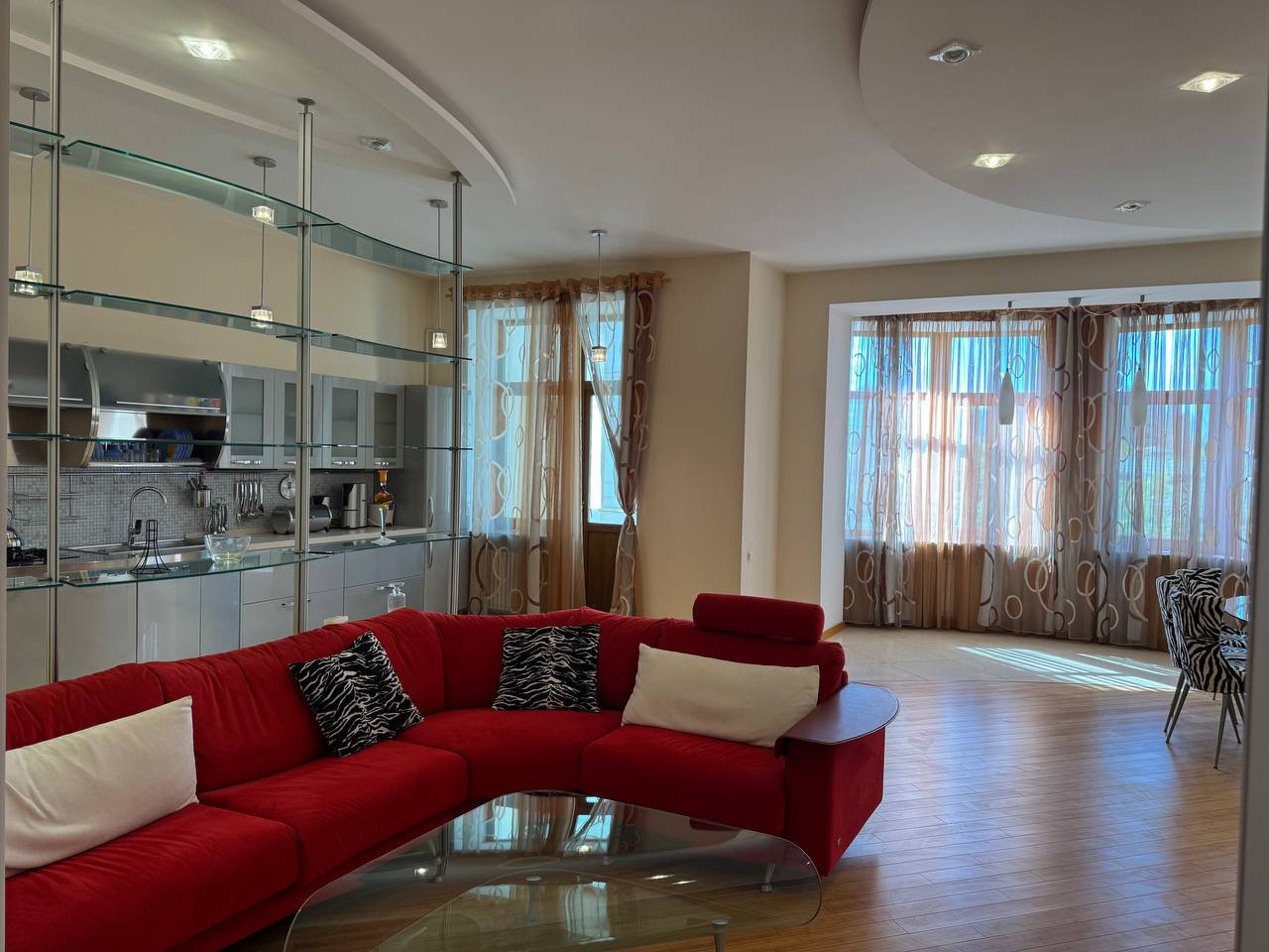 Продажа 4-х комнатной квартиры по ул. Азарова, пляж «Отрада» ID 54030 (Фото 1)