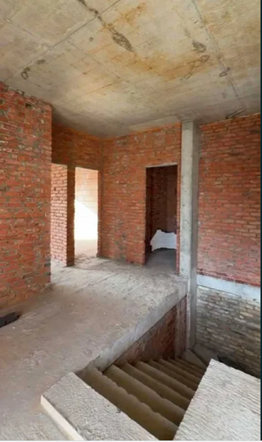 Новый энергоэффективный дом 450 м² с бассейном на Фонтане ID 54059 (Фото 3)