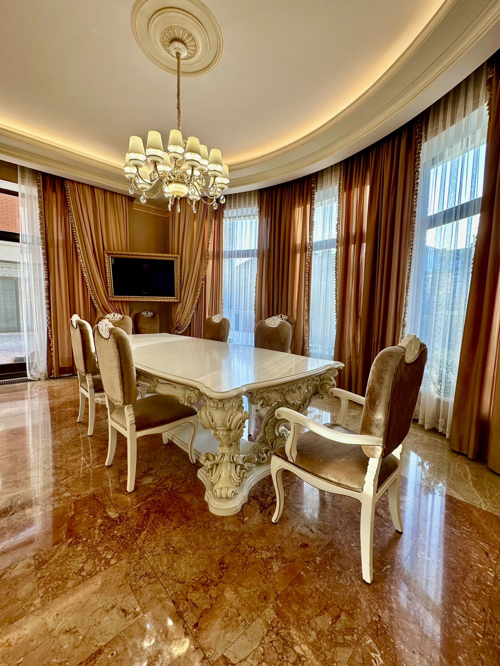 Особняк с бассейном в закрытом элитном кооператив на 11 ст.Б.Фонтана. ID 8 (Фото 10)