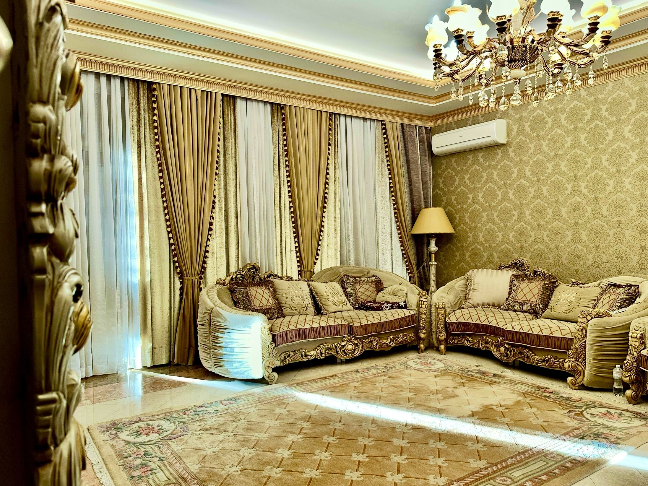 Особняк с бассейном в закрытом элитном кооператив на 11 ст.Б.Фонтана. ID 8 (Фото 3)