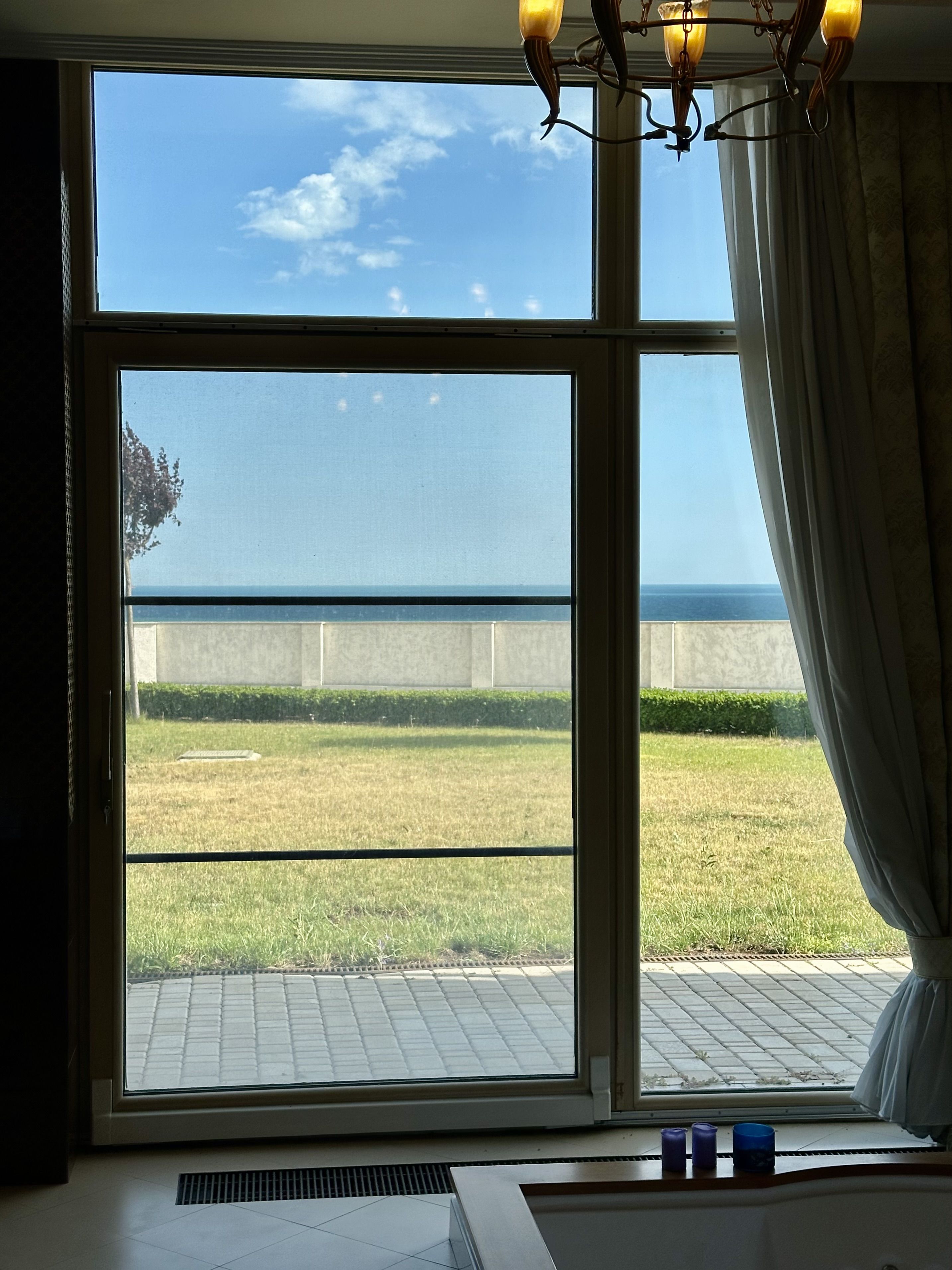 Элитный особняк 1100 м² на 1-й линии моря в Сосновом берегу ID 52200 (Фото 15)