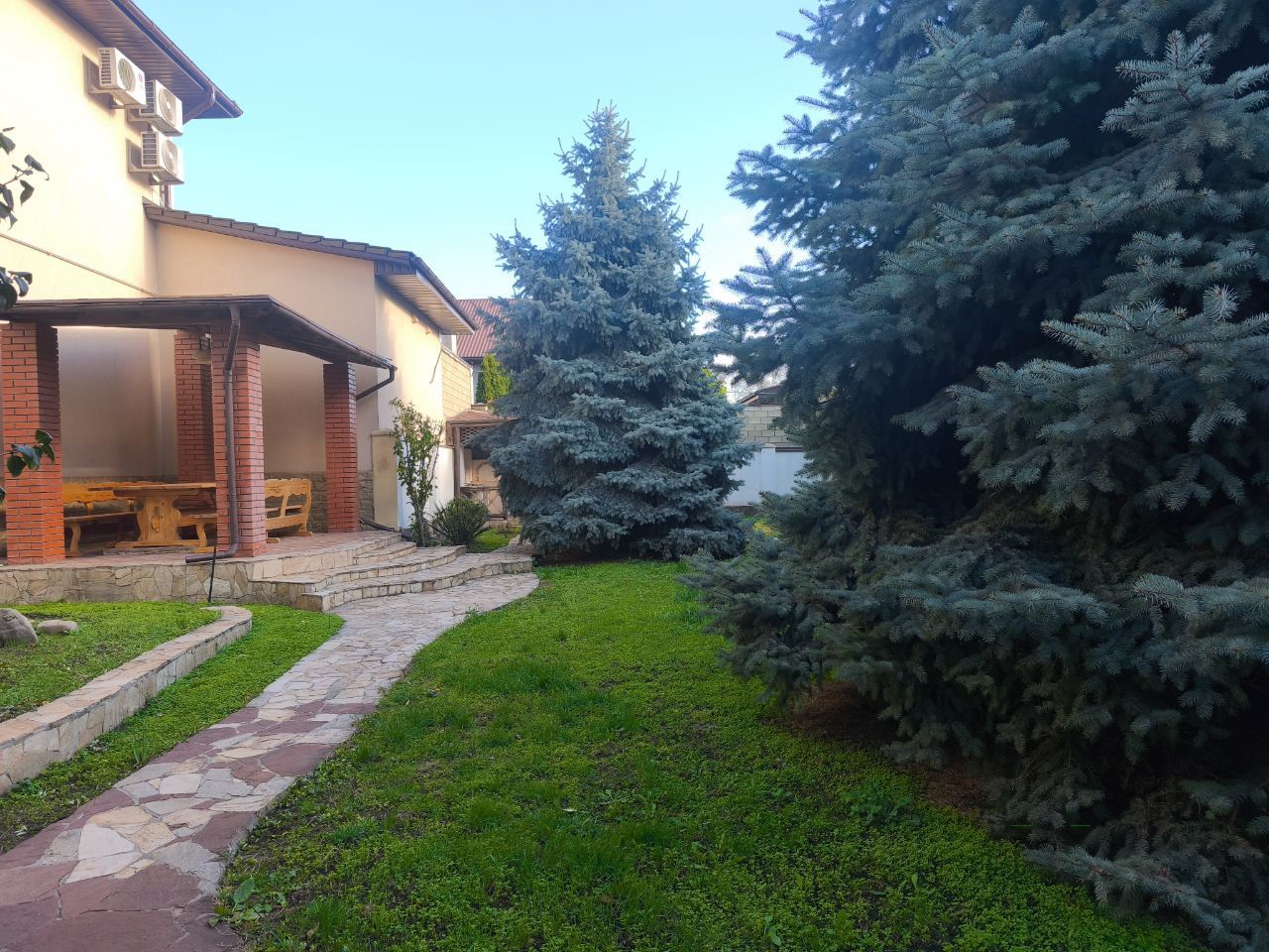 Продам двухэтажный дом на Толбухина, район Чубаевки. Участок 11 соток. ID 11838 (Фото 2)
