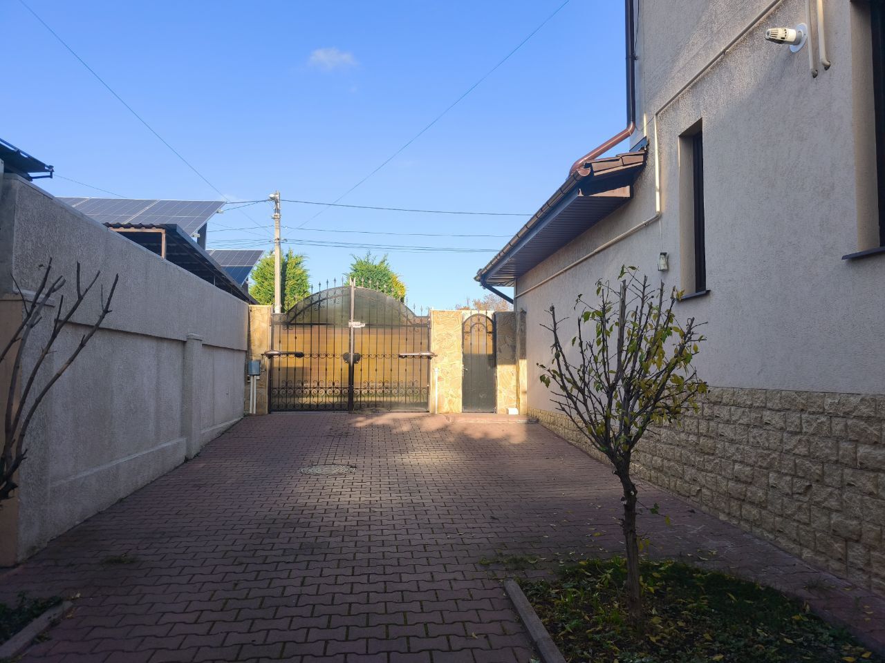 Продам двухэтажный дом на Толбухина, район Чубаевки. Участок 11 соток. ID 11838 (Фото 10)