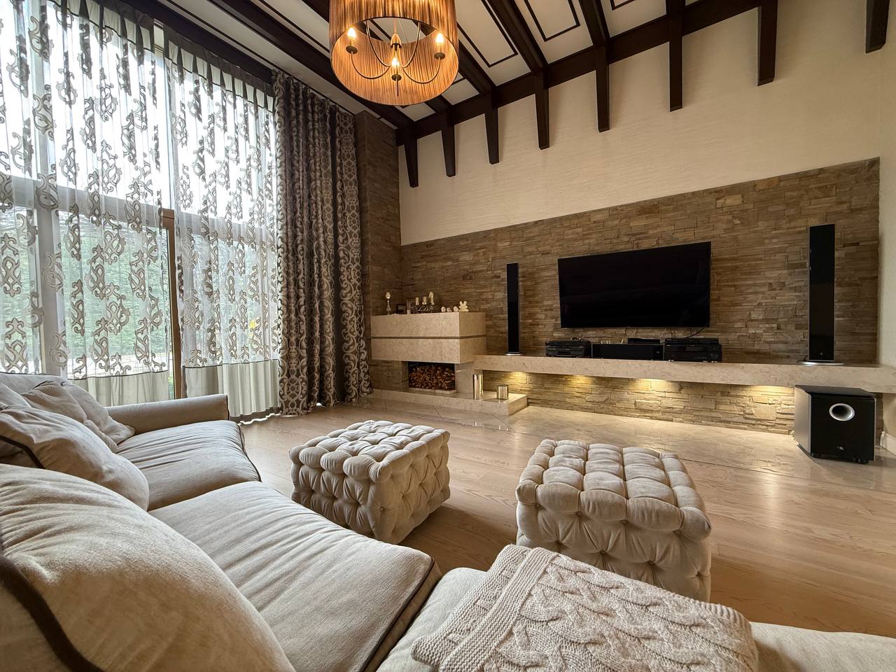 Дом на 15 сотках в бассейном в Совиньоне  ID 54179 (Фото 6)