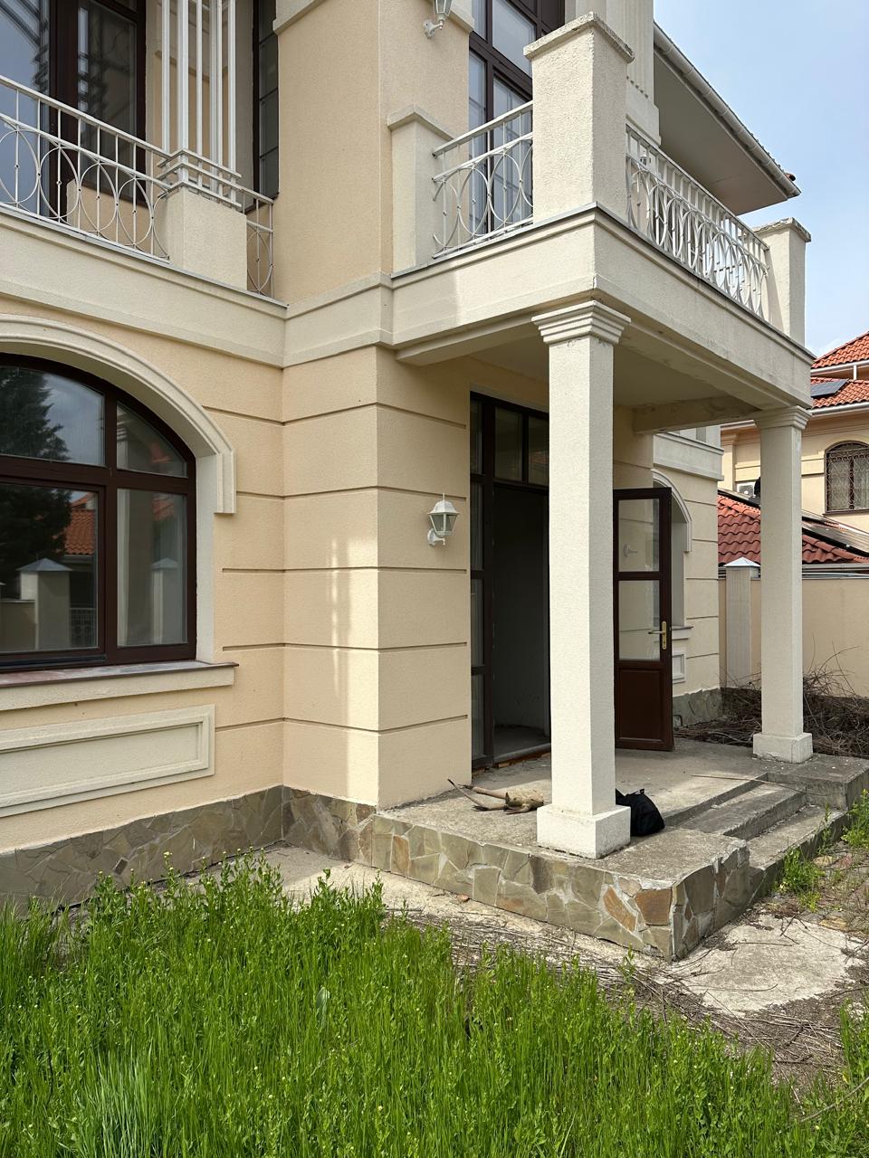Дом в закрытом кооперативе на 10-ой ст. Б.Фонтана ID 54251 (Фото 1)