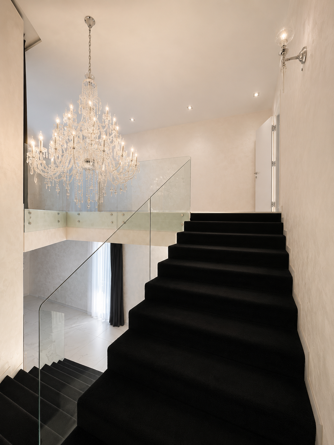 Современный дом на 10 Фонтана: 450 м² комфорта и технологий ID 52254 (Фото 12)