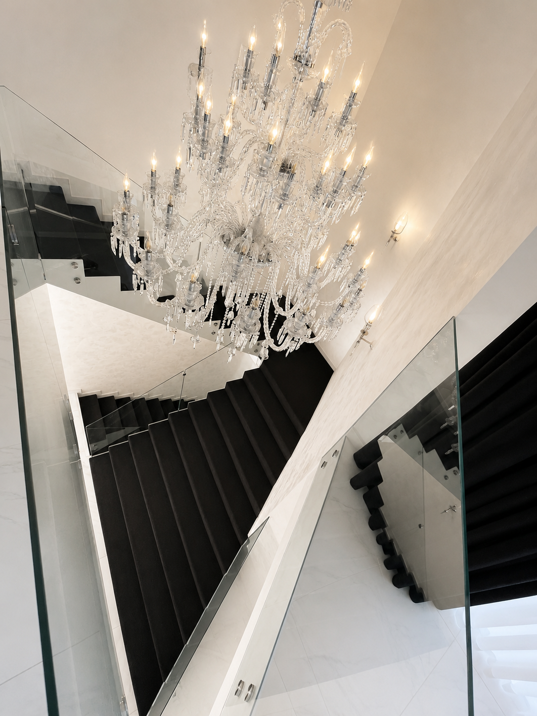 Современный дом на 10 Фонтана: 450 м² комфорта и технологий ID 52254 (Фото 5)