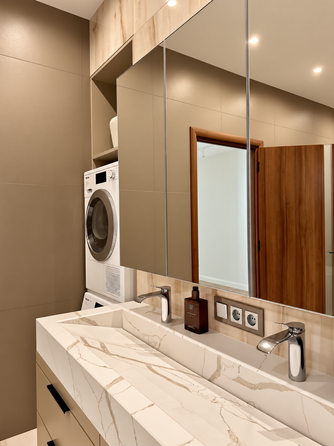 Панорама моря! Квартира 210 м² с паркингом в ЖК «Белый парус» ID 54450 (Фото 23)